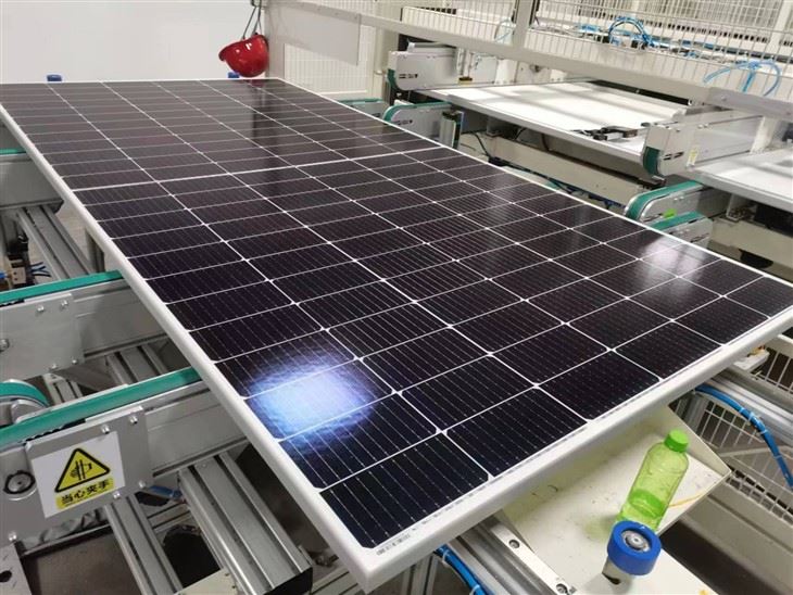 Hybrid Solar Power System